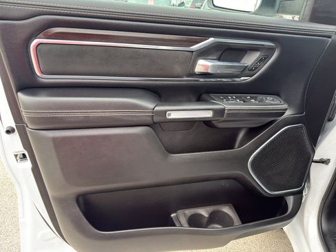 Used 2025 RAM 1500 Laramie image 15