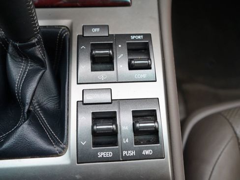 Used 2011 Lexus GX 460 Premium image 15