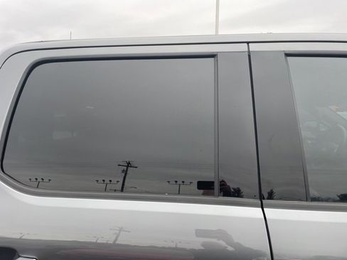 Used 2024 Ford F350 Lariat w/ Lariat Ultimate Package image 9