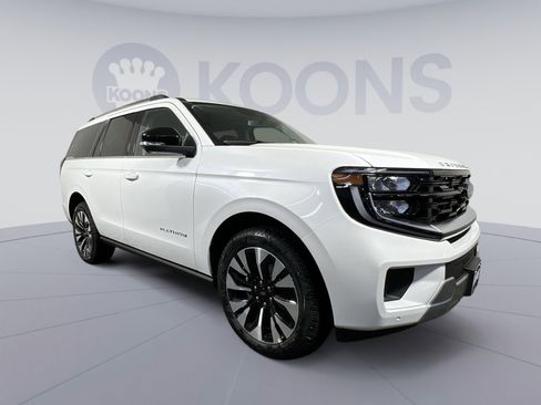 New 2026 Ford Expedition Platinum w/ Driver's Package AWD/4WD image 2