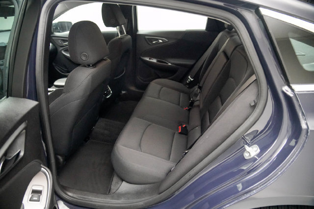 Used 2025 Chevrolet Malibu LT FWD image 25