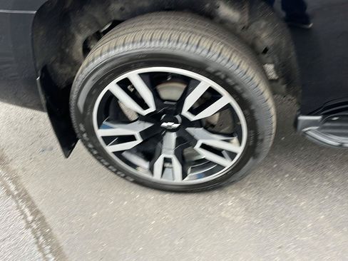 Used 2019 Chevrolet Tahoe Premier AWD/4WD image 34