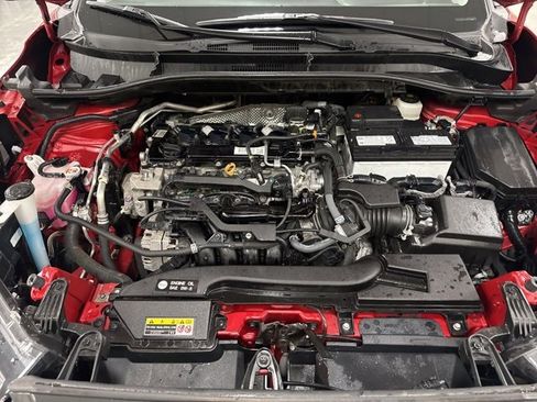 Certified 2024 Toyota Corolla Cross XLE image 35