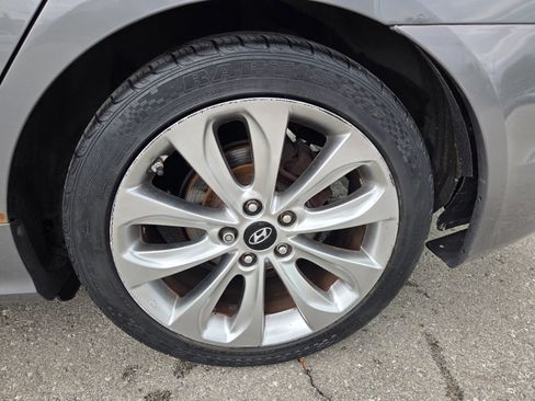 Used 2013 Hyundai Sonata SE FWD image 15