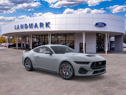 New 2026 Ford Mustang GT Premium w/ GT Performance Package RWD image 13