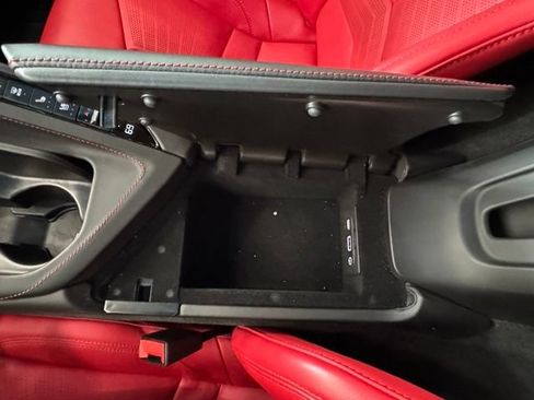 Used 2023 Chevrolet Corvette Stingray Premium Cpe w/ Z51 Performance Package RWD image 11