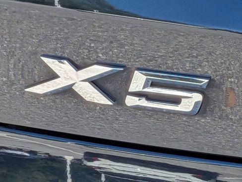 Used 2019 BMW X5 xDrive40i w/ M Sport Package AWD/4WD image 12
