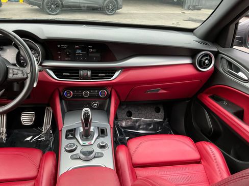 Used 2020 Alfa Romeo Stelvio Ti Sport w/ Quick Order Package 22S Sport image 16