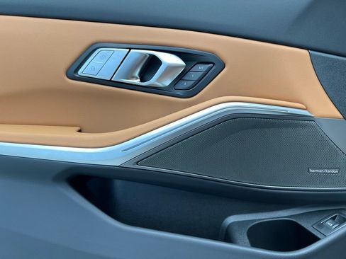 Used 2026 BMW 330i 330i w/ M Sport Package image 21