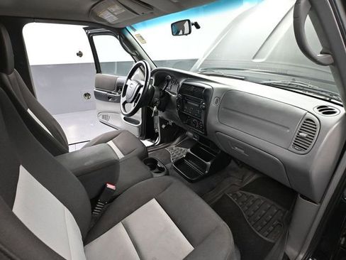 Used 2004 Ford Ranger XLT image 33