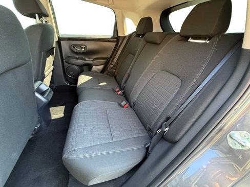 Used 2024 Honda HR-V LX image 16