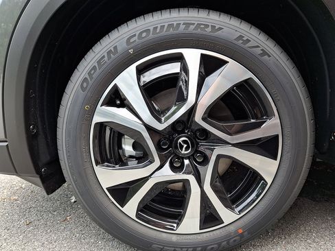 New 2026 MAZDA CX-5 Preferred AWD/4WD image 4