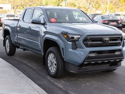 New 2026 Toyota Tacoma SR5