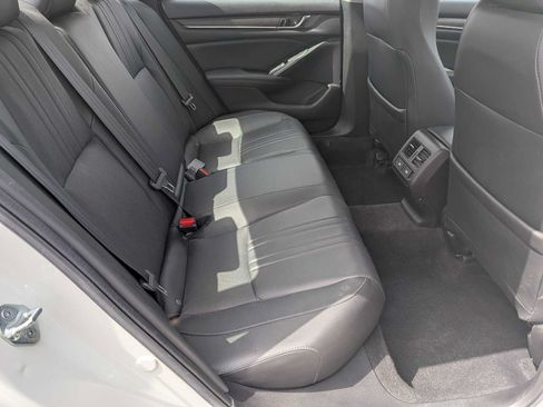 Used 2021 Honda Accord Touring image 21