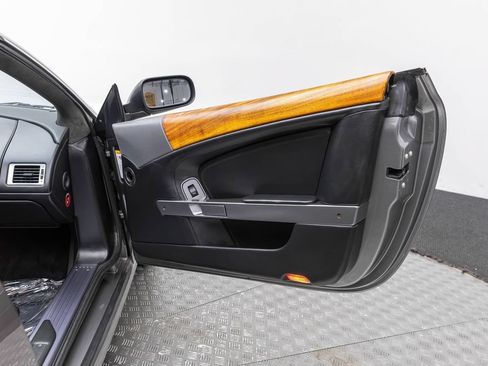 Used 2006 Aston Martin DB9 Volante RWD image 16
