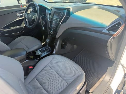 Used 2018 Hyundai Santa Fe Sport FWD image 30
