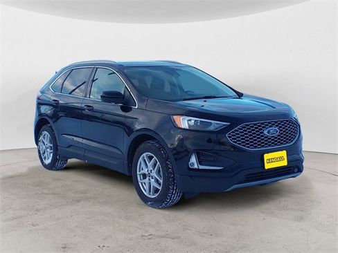 Used 2024 Ford Edge SEL w/ Convenience Package image 7