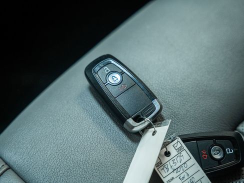 Certified 2020 Ford F150 Lariat image 58