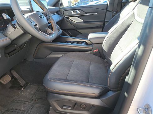 New 2026 Ford Explorer Tremor w/ Tremor Ultimate Package AWD/4WD image 13