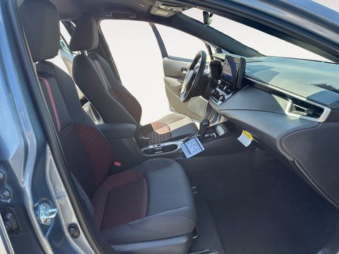 New 2026 Toyota Corolla SE FWD image 15