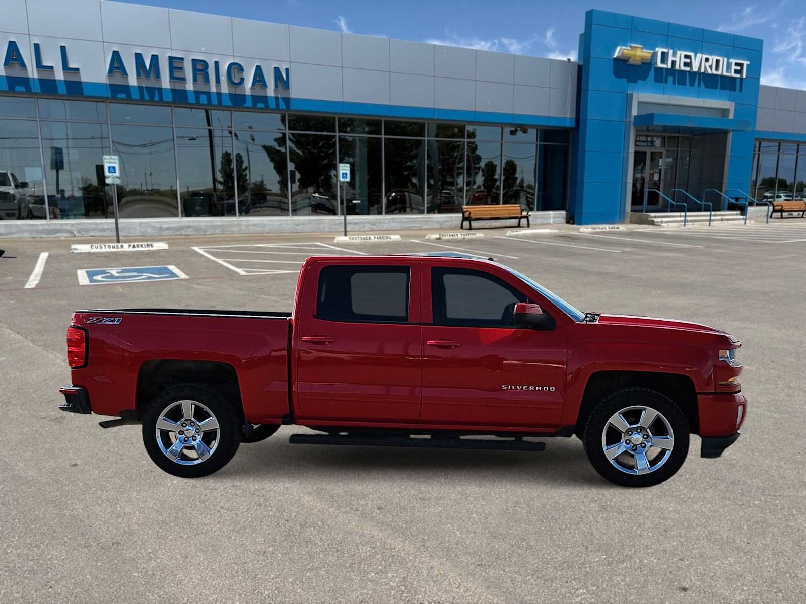 Used 2017 Chevrolet Silverado 1500 LT w/ All Star Edition AWD/4WD image 9
