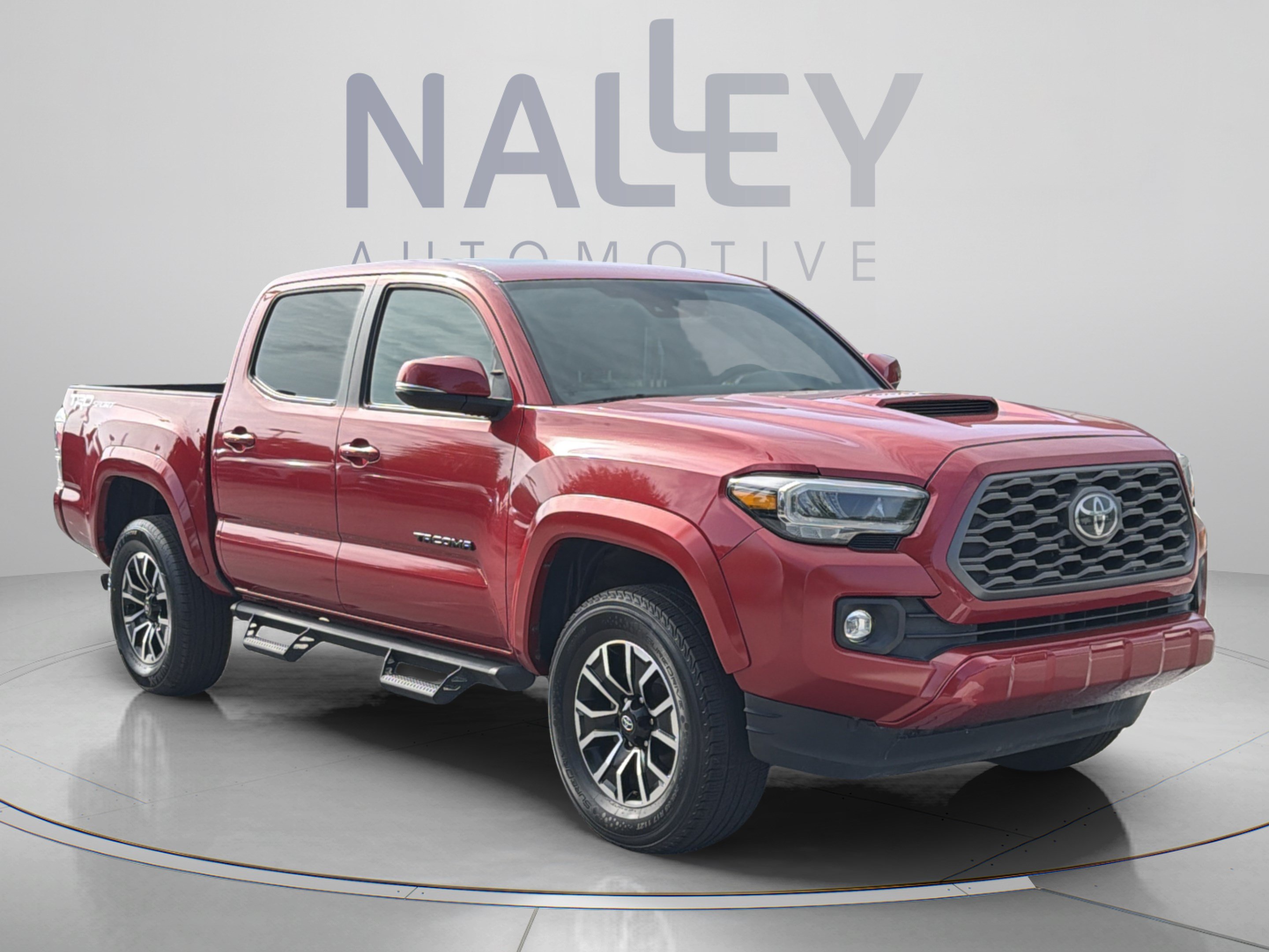 Used 2022 Toyota Tacoma TRD Sport w/ TRD Premium Sport Package RWD image 6