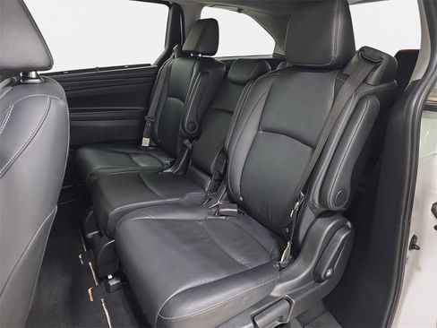 Used 2024 Honda Odyssey EX-L image 13