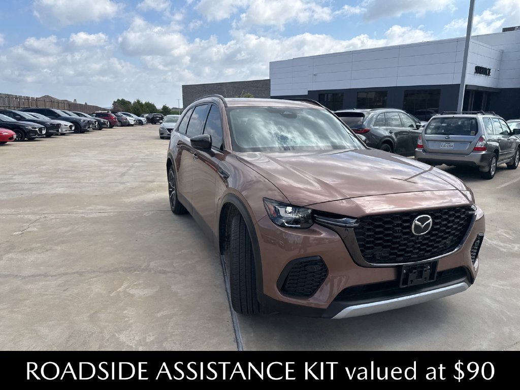 Used 2025 MAZDA CX-70 Plug-In Hybrid w/ Premium Plus AWD/4WD image 4