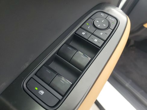 Used 2026 Lexus IS 350 F Sport w/ Accessory Package Z1 RWD image 24