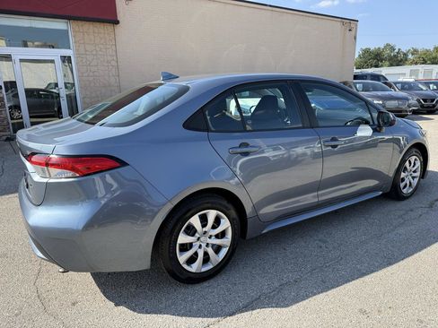 Used 2021 Toyota Corolla LE FWD image 6