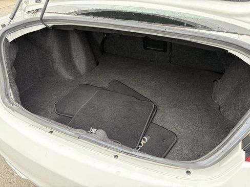 Used 2014 Chrysler 200 LX image 29