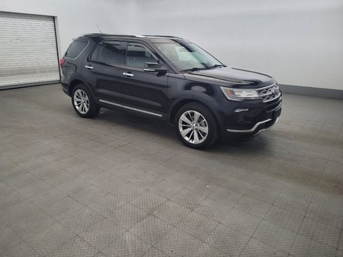 Used 2019 Ford Explorer Limited w/ Ford Safe & Smart Package AWD/4WD image 11