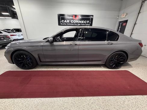 Used 2020 BMW 750i xDrive w/ Luxury Rear Seating Package AWD/4WD image 23