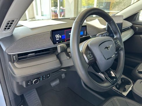 Certified 2024 Ford Mustang Mach-E Premium image 20