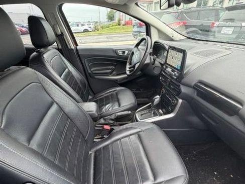 Used 2018 Ford EcoSport Titanium FWD image 9