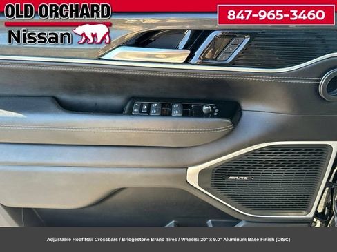 Used 2022 Jeep Wagoneer Series I w/ Premium Group I AWD/4WD image 9