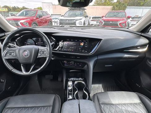 Used 2023 Buick Envision Avenir AWD/4WD image 18