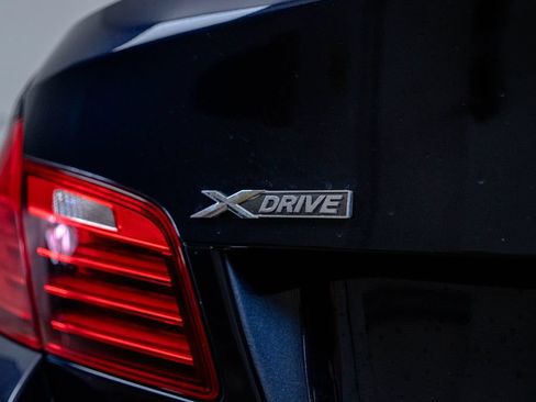 Used 2015 BMW 550i xDrive Sedan AWD/4WD image 12