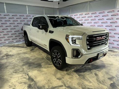Used 2021 GMC Sierra 1500 AT4 w/ AT4 Premium Package image 5