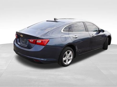Used 2021 Chevrolet Malibu LS FWD image 3