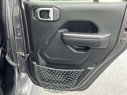 Used 2020 Jeep Wrangler Unlimited Rubicon AWD/4WD image 20