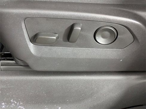 Used 2024 GMC Sierra 1500 Elevation image 13