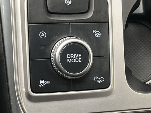 Certified 2020 Ford Explorer ST AWD/4WD image 19