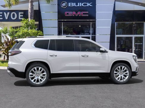 New 2025 GMC Acadia Denali w/ Super Cruise Package image 5