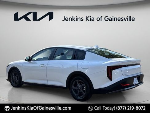 New 2026 Kia K4 FWD image 5