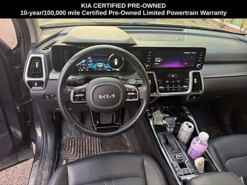 Used 2023 Kia Sorento SX image 6