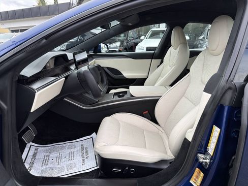 Used 2022 Tesla Model S Plaid AWD/4WD image 36