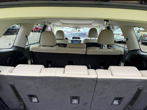 Used 2019 Subaru Ascent Limited AWD/4WD image 21