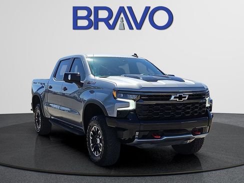 Used 2024 Chevrolet Silverado 1500 ZR2 w/ Technology Package AWD/4WD image 2