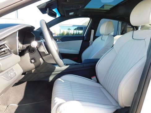 Used 2026 Genesis G70 3.3T Sport Prestige image 14